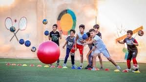 太阳报：客胜曼城后，贝林的母亲和女友随他一起返回马德里